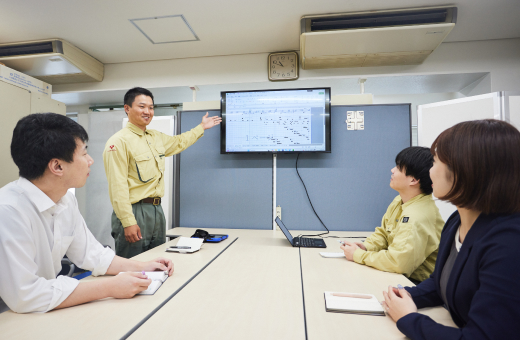 人と工程をつなぐ